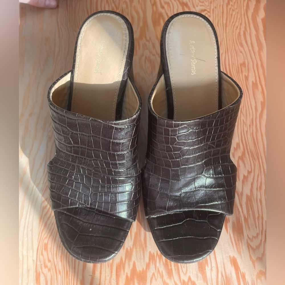 & Other Stories Leather Croc-Embossed Slide Platform Sandals sz 37 Made in Spain